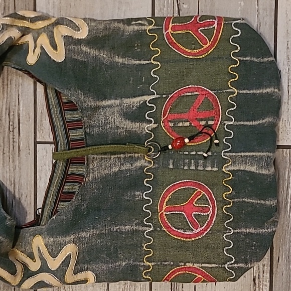 Rising International Green Bohemian Bag Peace Embroidered Crossbody Slingbag - Picture 2 of 14